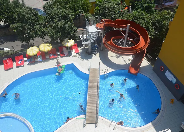 روز غاردين الفندقية ألانيا