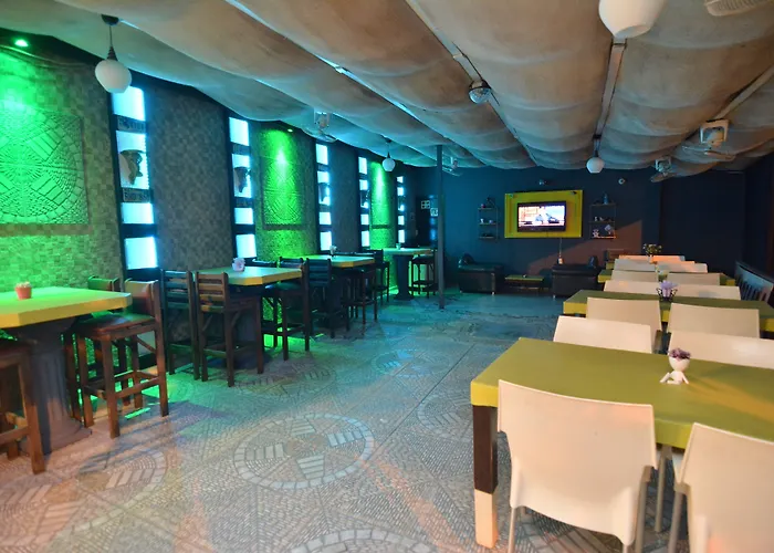 روز غاردين الفندقية