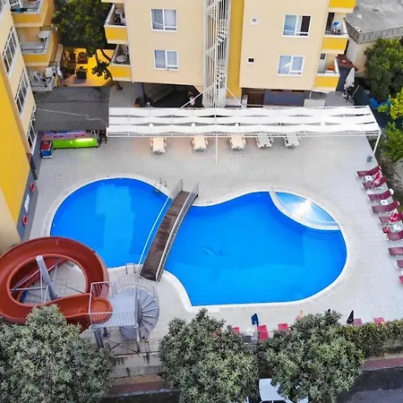 Aparthotel Rose Garden 3*