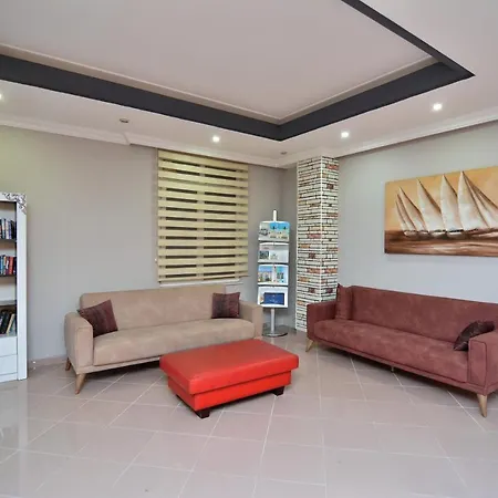 Rose Garden Aparthotel 3*