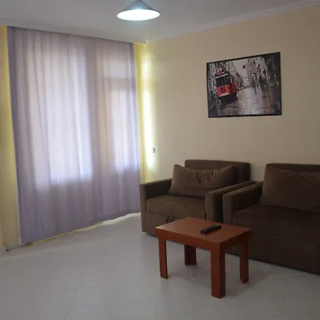 Rose Garden 公寓式酒店 阿拉尼亚