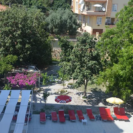Rose Garden Huoneistohotelli