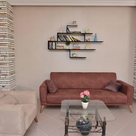 Rose Garden Апарт-готель 3*