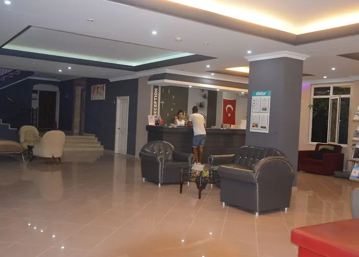 Aparthotel Rose Garden 3*