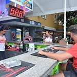 Aparthotel Rose Garden 3*