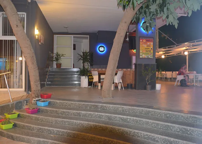 Rose Garden Apart Otel 3*